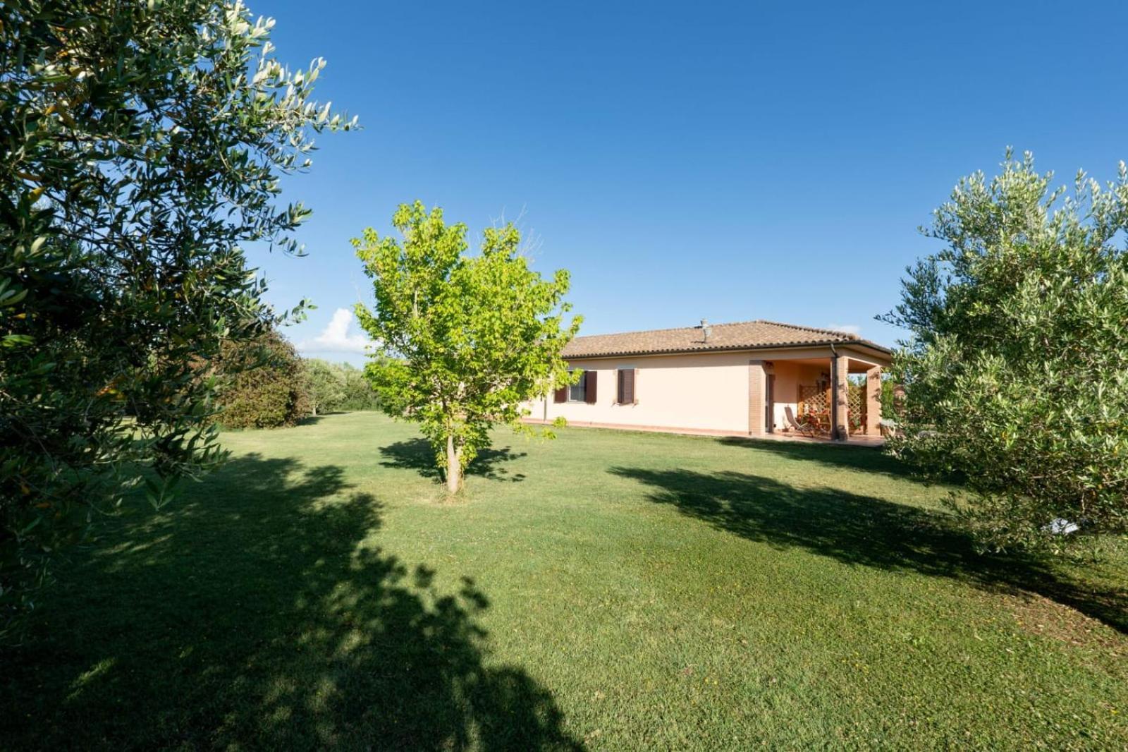 Agriturismo Lungo Albegna Manciano Exterior foto