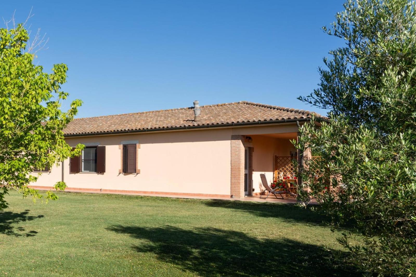 Agriturismo Lungo Albegna Manciano Exterior foto